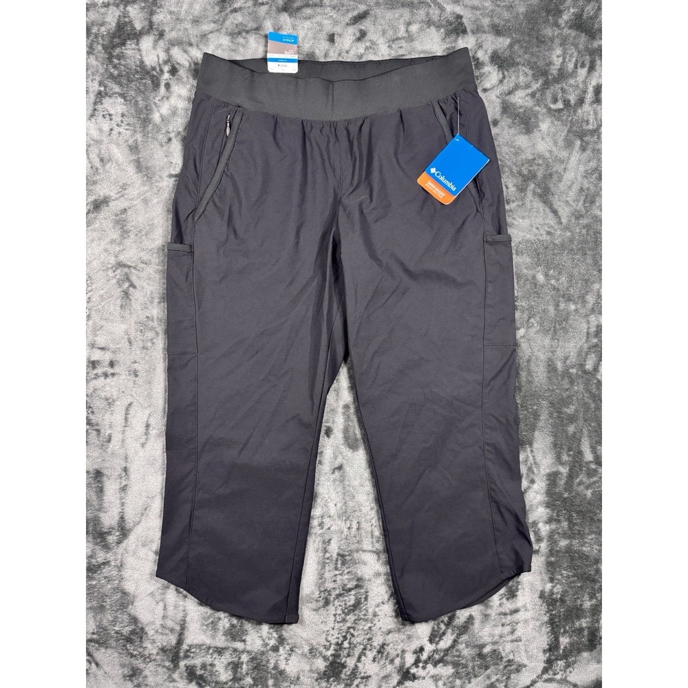 NWT Columbia Leslie Falls Capri Women's L Black Omni-Shield UPF 40+ Pants